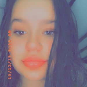 Meet your Posher, Faith